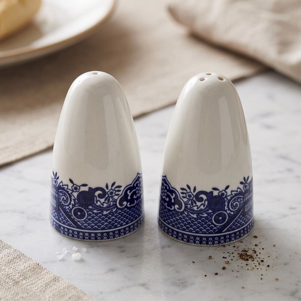 Vintage Churchill Willow Blue Salt Pepper Shakers England Grandmillennial